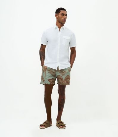 Bermuda de Playa en Microfibra con Estampado de Palmeras y Trancadero 1