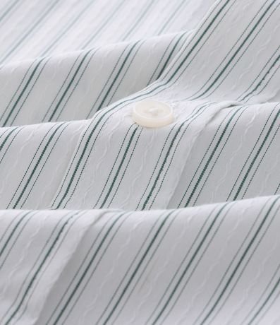 Camisa Manga Larga Rayada con Estampa “Echoes of a Restless Beat” en la Espalda 9