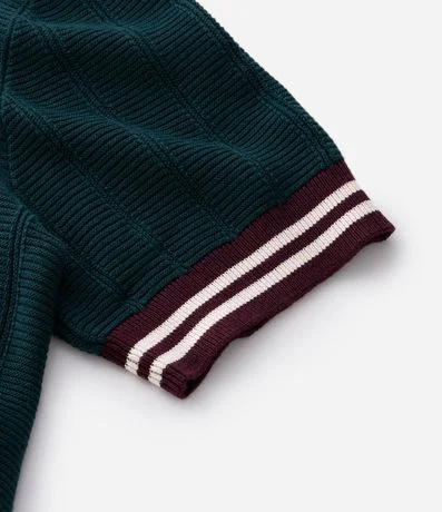 Polo Manga Corta en Punto Texturizado con Cuello Contrastante 5