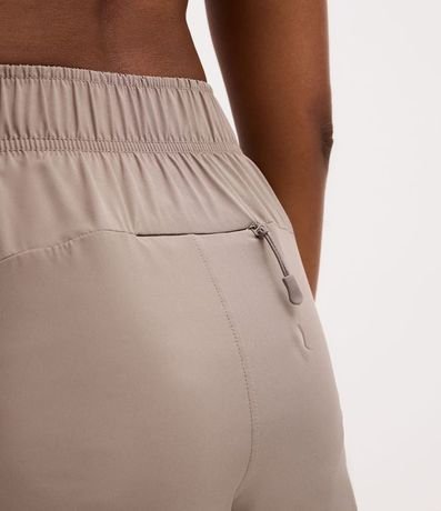 Bermuda Runner Deportiva con Bolsillo Funcional 2