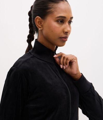 Campera Deportiva Plush con Cuello Alto y Cierre en Cremallera 3