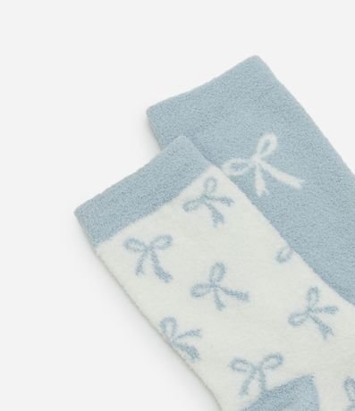 Kit 02 Medias Caña Larga en Chenille con Estampado de Lacitos 5