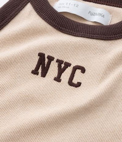 Musculosa Infantil Baby Tee en Rib con Lettering NYC – Talle 7 a 14 años 6