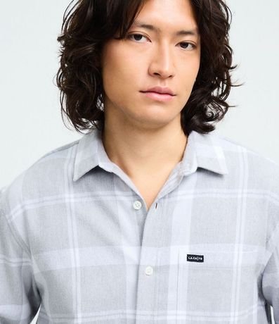 Camisa en Franela de Cuadros con Bolsillos y Botones Delanteros 4