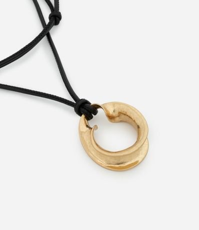 Collar Corto con Colgante de Aro Diferenciada 2