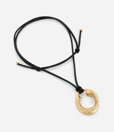 Collar Corto con Colgante de Aro Diferenciada 3