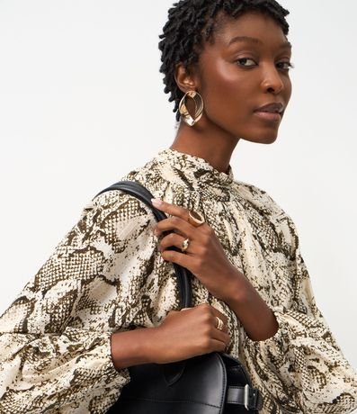 Blusa en Liocel con Manga Abullonada y Estampado Animal Print 3