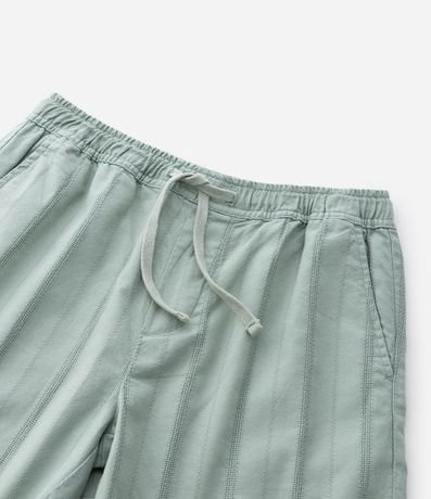 Bermuda Recta de Playa Texturizada en Rayas 5