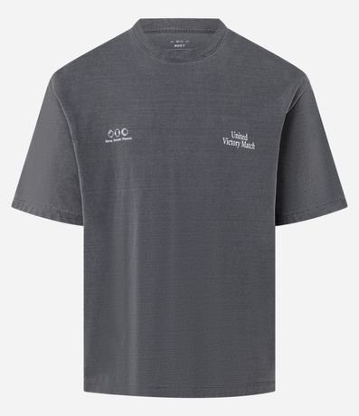 Remera Boxy en Algodón Desteñida con Estampa Lettering United Victory 5