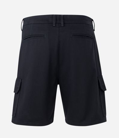 Bermuda Cargo en Sarga con Bolsillos Laterales Útiles 7