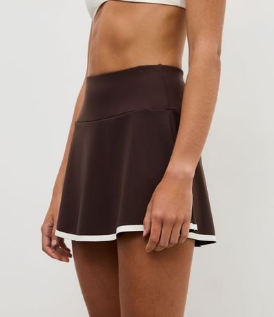 Short Pollera Deportivo en Microfibra con Bajo Contrastante 2