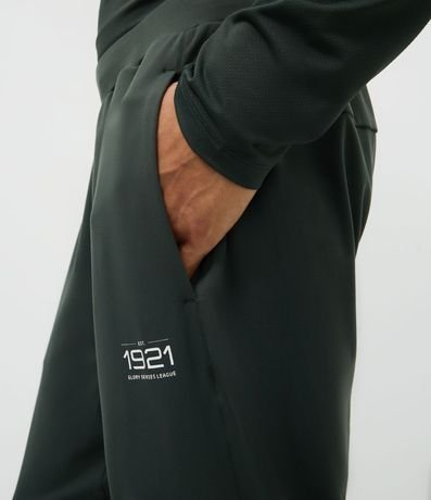 Pantalón Deportivo en Tejido Tecnológico con Lettering 4