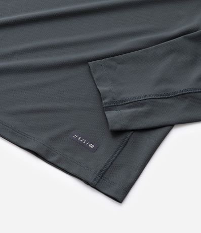Remera Manga Larga Dry con Protección UV 30+  Tecnología Dry 8