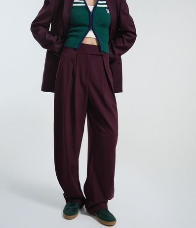 Pantalón Barrel en Sastrería con Cierre Deslocado y Pliegues 4