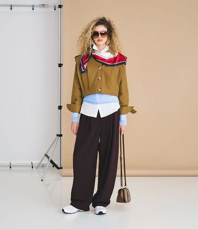 Pantalón Barrel en Sastrería con Cierre Deslocado y Pliegues 1