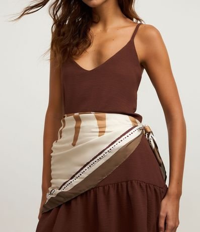 Pañuelo Satinado con Estampa Solar y Biés Contrastantes 6