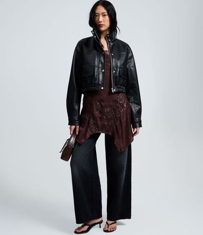 Campera Bomber en PU con Cuello Alto 2