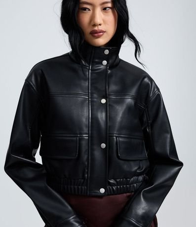 Campera Bomber en PU con Cuello Alto 3