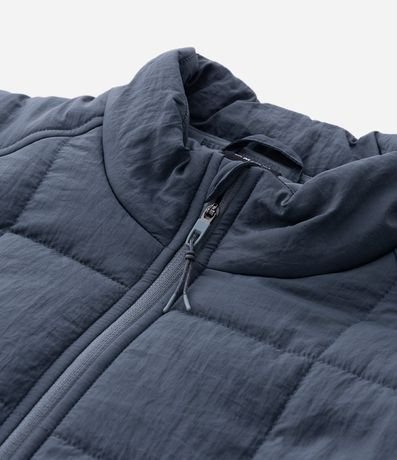 Campera Acolchonada Deportiva con Textura Cuadriculada y Cremallera Delantera 8