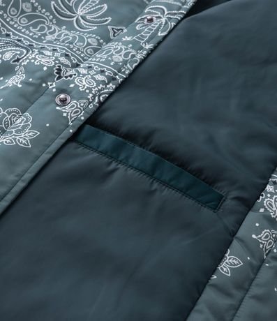 Campera con Estampa Paisley y Bolsillos 11