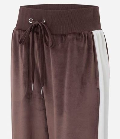 Pantalón Wide Leg en con Lazo en la Cintura y Raya Lateral 2