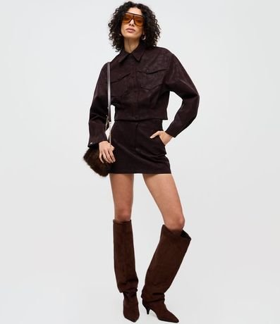 Campera en Gamuza con Bolsillos Delanteros y Botones Cubiertos 3