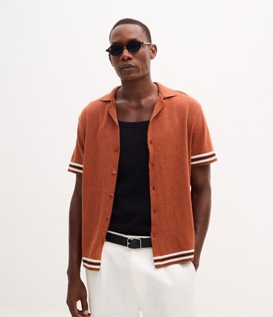 Camisa Manga Corta Jacquard Raya Jacquard con Ruedo de Rayas