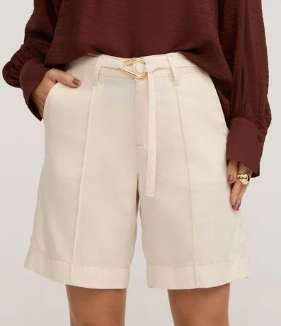 Bermuda Cintura Mediana en Sarga con Cinturón Lazo 3