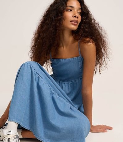 Vestido Midi en Jeans com Bretel Fino y Detalle Contrastantes 4