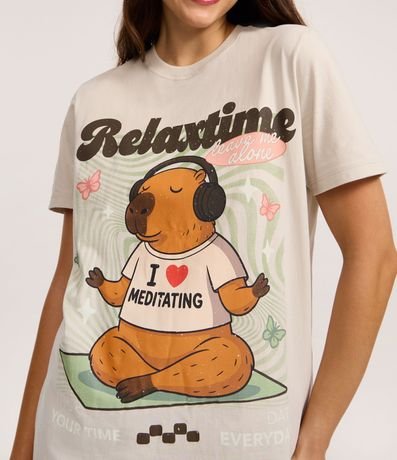 Remera T-shirt con Estampa Carpincho Relaxtime 3