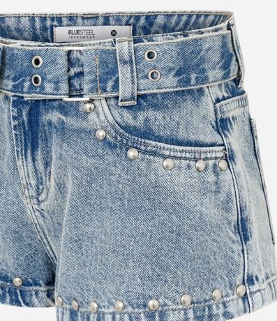 Short Micro en Jeans con Cintura Baja Cinturón y Tachuelas Aplicadas 4