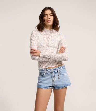 Short Micro en Jeans de Cintura Baja con Correntinha de Estrellas 2