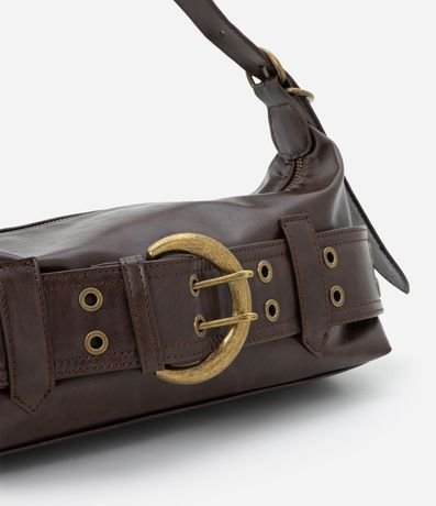 Cartera Baguette Mediana en PU con Detalles Metalizados 7