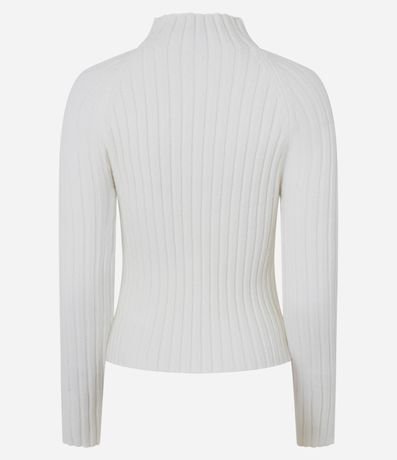 Blusa Cropped en Punto con Cuello Alto 7