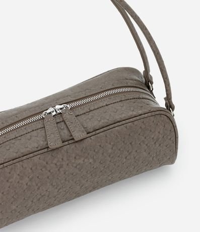 Cartera Mediana Rectangular con Textura y Correas Dobles 4