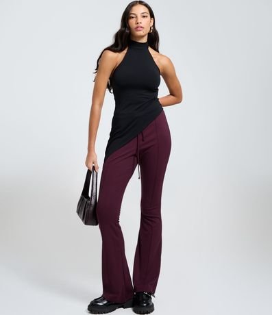 Blusa en Poliamida con Escote Halter y Ruedo Asimétrico 2