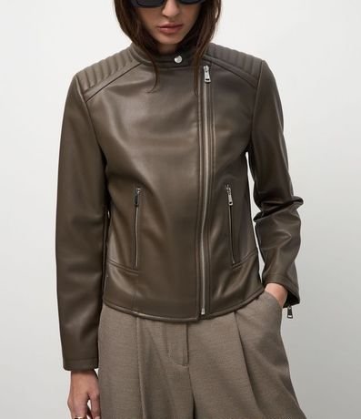 Campera Biker en PU con Capitoneada en el Hombro y Fechamentos en Cremallera 4