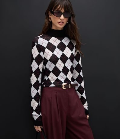 Blusa Punto Argyle de Cuadros con Cuello Alto 5
