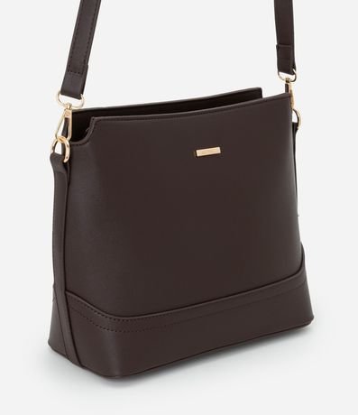 Cartera Pequeña en Material Sintético con Detalles Metalizados