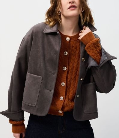 Campera Estructurada en Gamuza con Bolsillos Delanteros 5