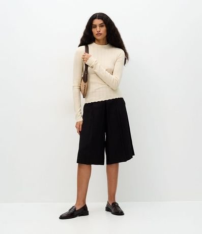 Blusa Regular en Punto con Punto Perforado 2