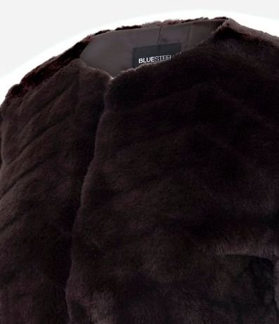 Saco Corto en Pelo Artificial y Ganchos para Cierre 2