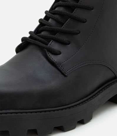 Bota Caña Corta en PU con Suela Track 3