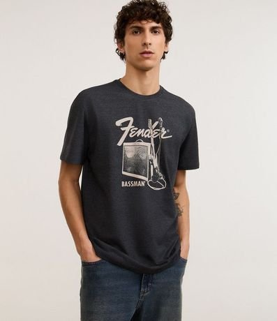 Remera Comfort en Media Malla con Estampa Fender Bassman