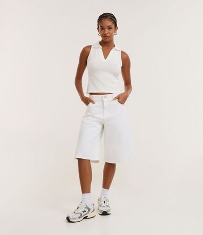 Blusa Polo en Escote V sin Mangas 4