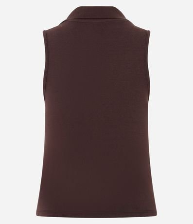 Blusa Polo en Escote V sin Mangas 7