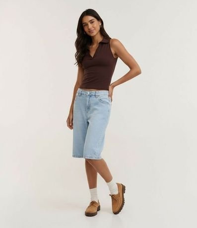 Blusa Polo en Escote V sin Mangas 5