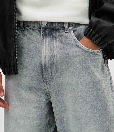 Pantalón Mega Baggy en Jeans con Bordado Localizado 4