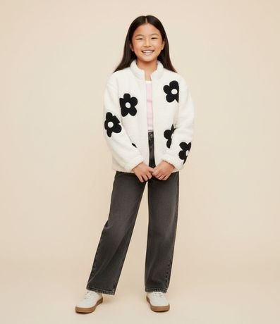 Campera Infantil en Sherpa con Flores Bordadas – Talle 5 a 14 años