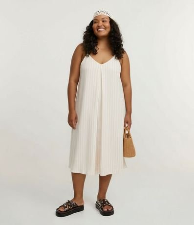 Vestido en Viscosa con Pliegue Delantero y Forro Curve & Plus Size 1